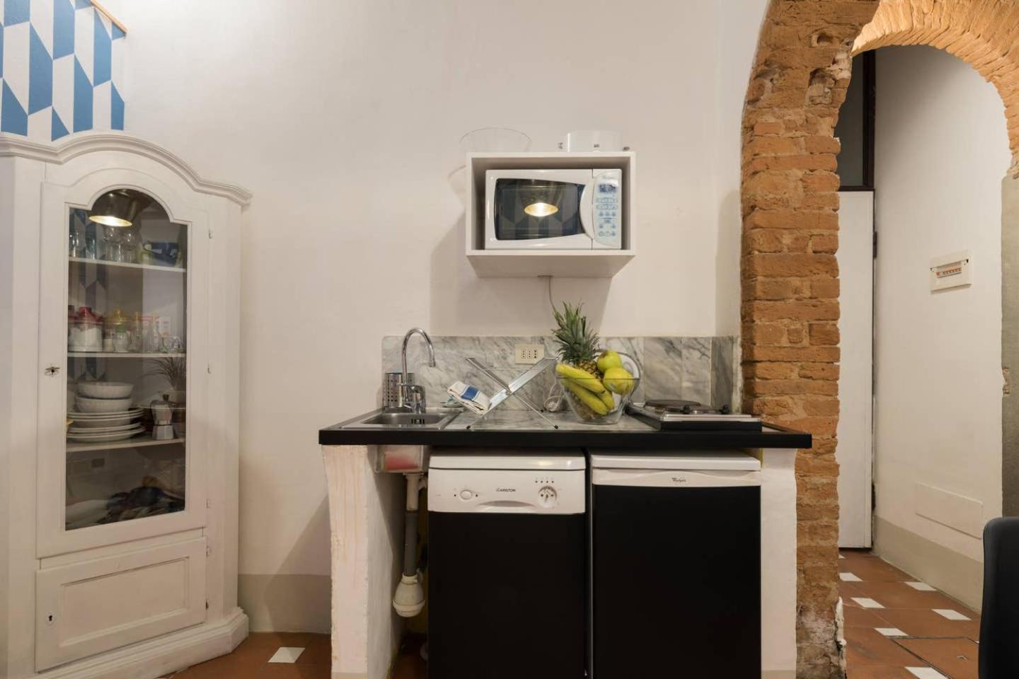 F3-Santa Croce One Bedroom Flat For 2 Or 3 Guests Florenz Exterior foto